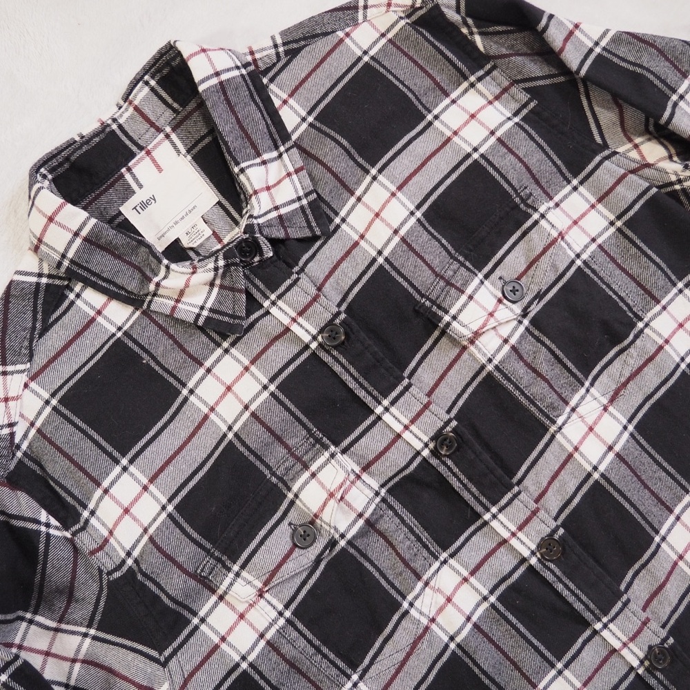 Tilley Sz XL Woman Black Plaid Button-Down Shirt 100% Organic Cotton